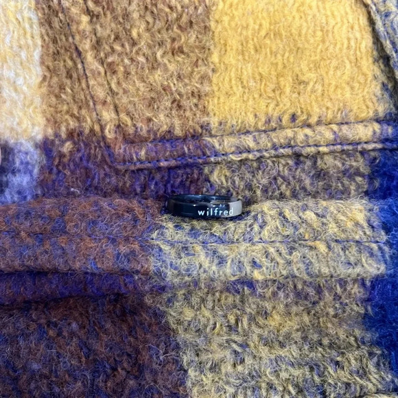 Aritzia Wilfred Free Autumn Wool Cropped Shacket Yellow, Purple, Blue  Size XS - Picture 8 of 11